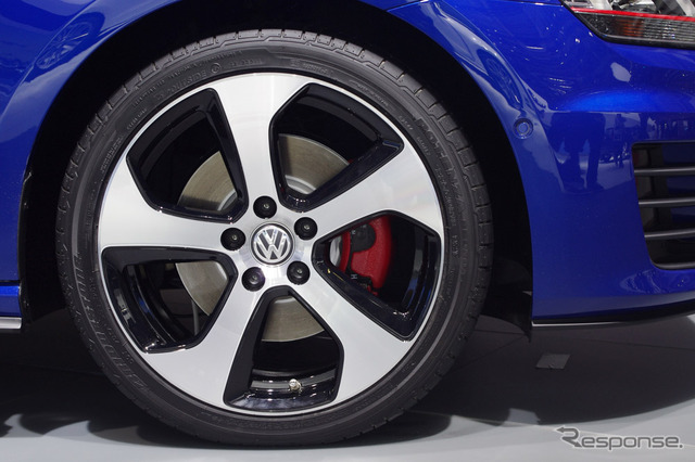 VW ゴルフGTIコンセプト 4ドア(パリモーターショー12)