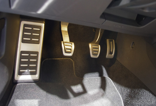 VW ゴルフGTIコンセプト 4ドア(パリモーターショー12)