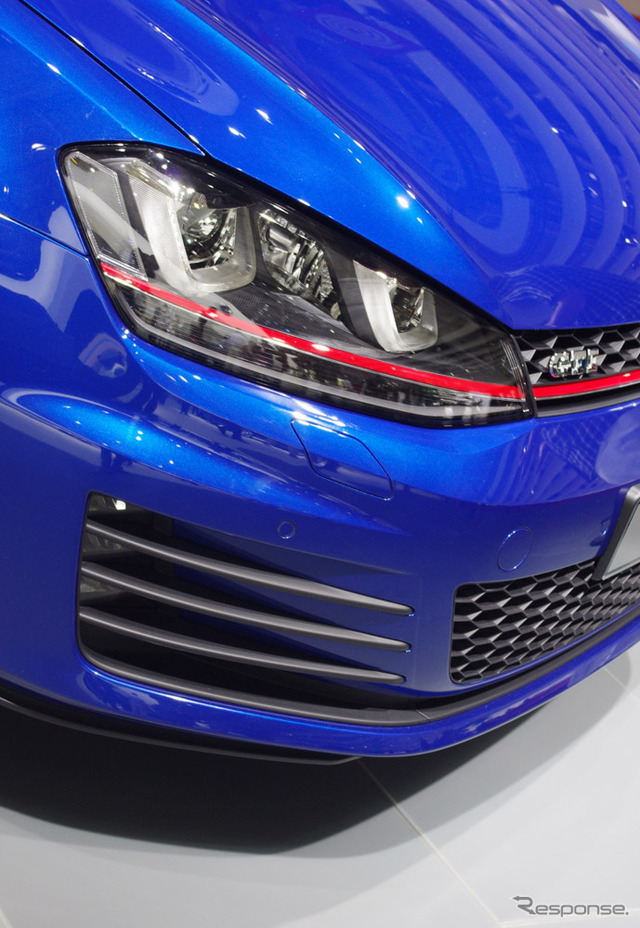 VW ゴルフGTIコンセプト 4ドア(パリモーターショー12)