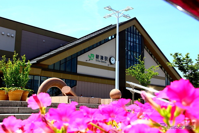 JR信越線・羽越線・磐越西線 新津駅