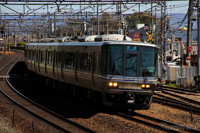 JR西日本と近畿車輛が共同で次世代車両の走行試験を実施