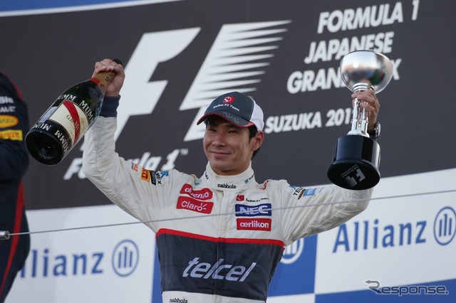 【F1 日本GP】3位入賞の可夢偉、ファンに感謝のウィークエンド［写真蔵］