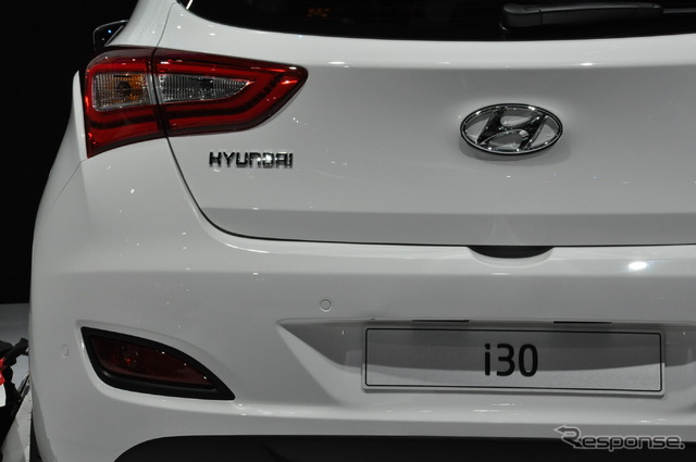 ヒュンダイ i30(パリモーターショー12)