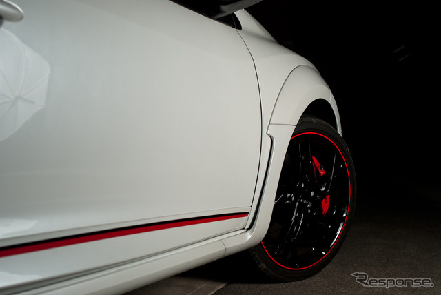 ルノー メガーヌRS「R.S. パック リュクス」