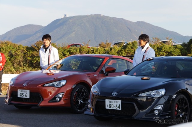86S(ハチロックス) HACHI-ROCKS J001 HAKONEの様子。