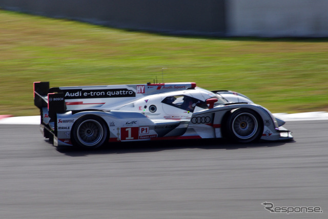 R18 e-tronクワトロ