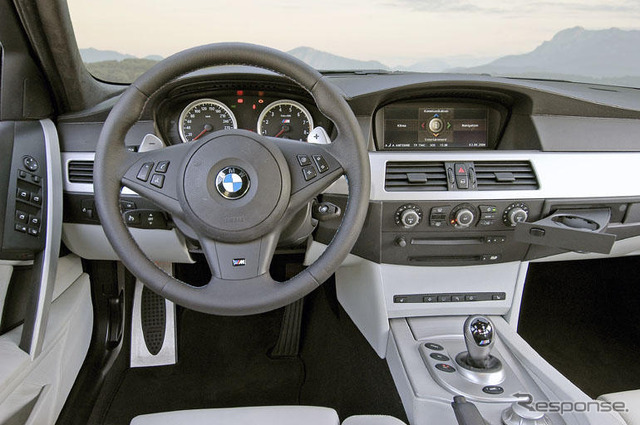 【新型BMW M5 海外試乗】その4 滑走路でなければ本領発揮は味わえない!?…河村康彦