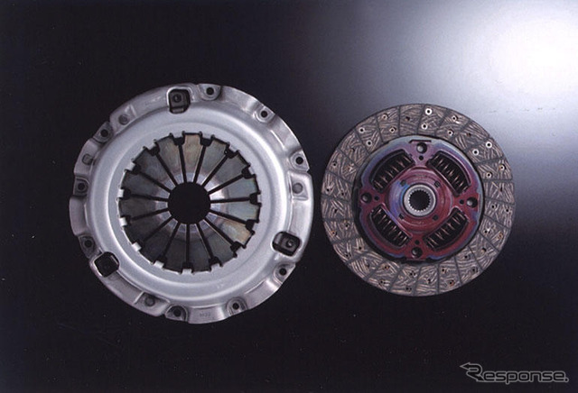 マツダスピードから、RX-8用クラッチカバー＆ディスク