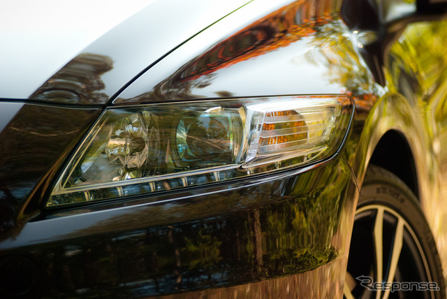 ホンダ CR-Z α、ボディカラー:プレミアムノーザンライツバイオレット•パール
