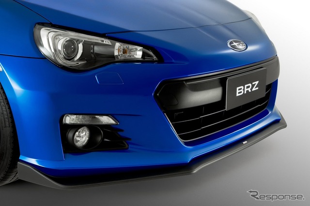 STI製パーツを装着したスバル BRZ コンセプトスポーツキット