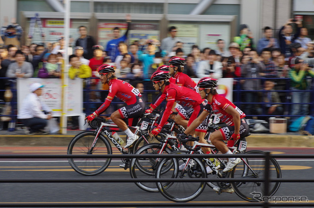 レース開始前のパレードラン