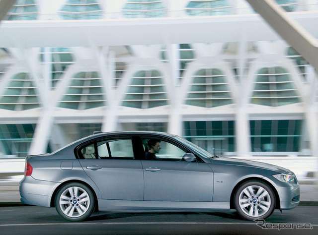 BMW 3シリーズ新型、画像流出事件