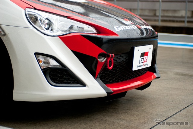 トヨタ 86 ワンメイク参戦車両、86 Racing試乗［動画］
