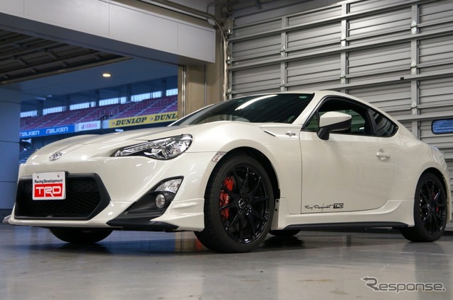 TRDが提案するカスタマイズ車両 86 TRD Performance Line