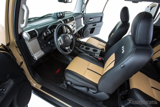 トヨタ FJクルーザーのカスタマイズコンセプトカー、FJ-S