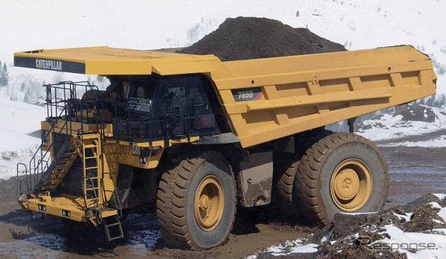 キャタピラージャパン・新型ダンプトラック Cat 785D
