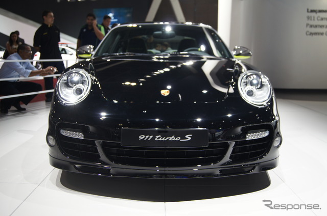 ポルシェ 911ターボS エディション918スパイダー(サンパウロモーターショー12)