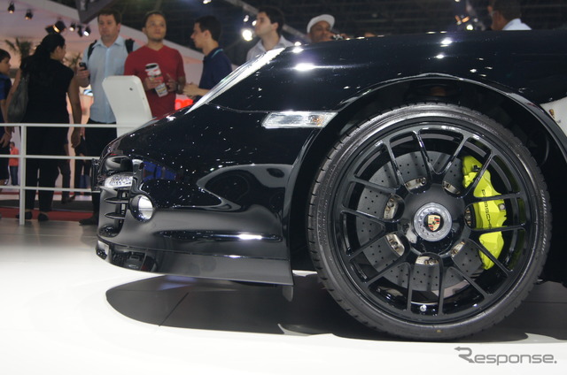 ポルシェ 911ターボS エディション918スパイダー(サンパウロモーターショー12)
