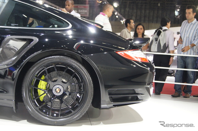 ポルシェ 911ターボS エディション918スパイダー(サンパウロモーターショー12)