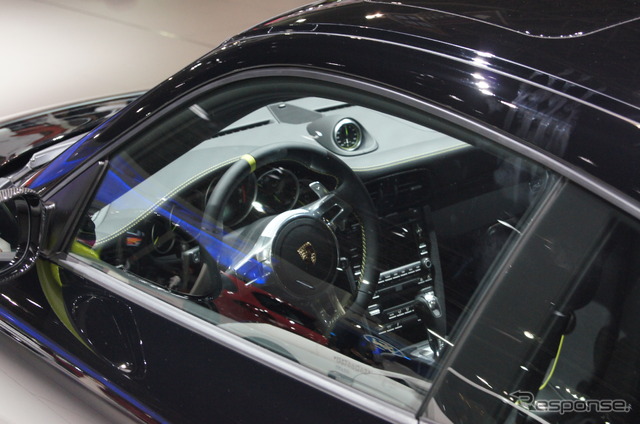 ポルシェ 911ターボS エディション918スパイダー(サンパウロモーターショー12)