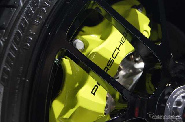 ポルシェ 911ターボS エディション918スパイダー(サンパウロモーターショー12)