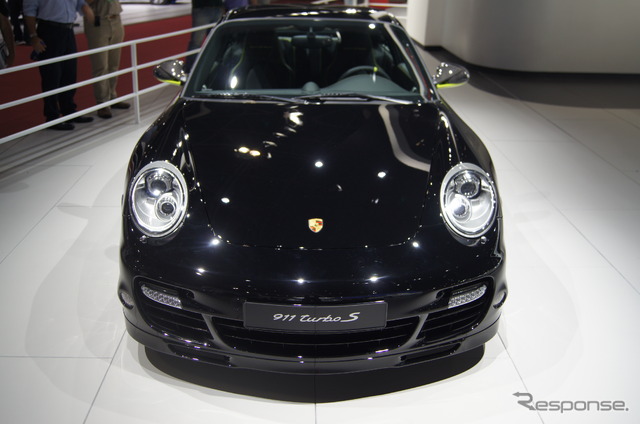 ポルシェ 911ターボS エディション918スパイダー(サンパウロモーターショー12)