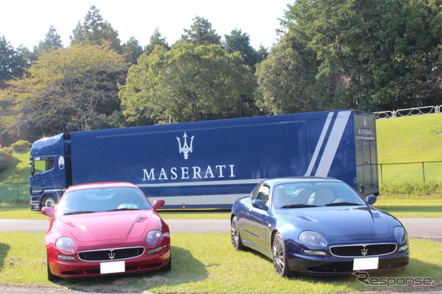 マセラティ・3200GT(左)、3200GT AC