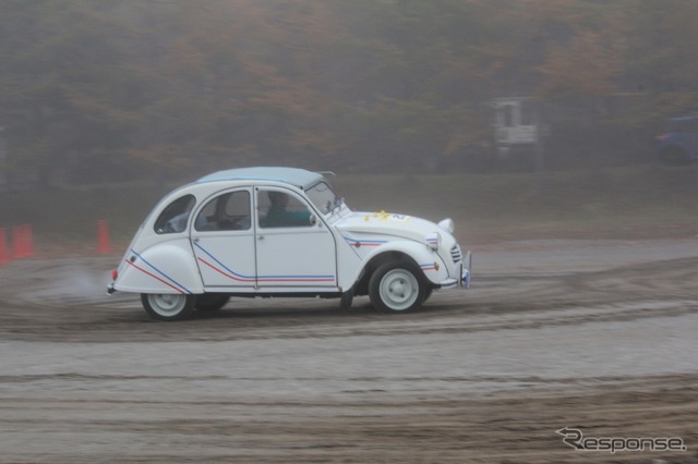 シトロエン・2CV