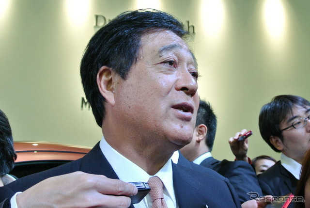 三菱自動車・益子修社長(参考画像。アウトランダー発表会にて)
