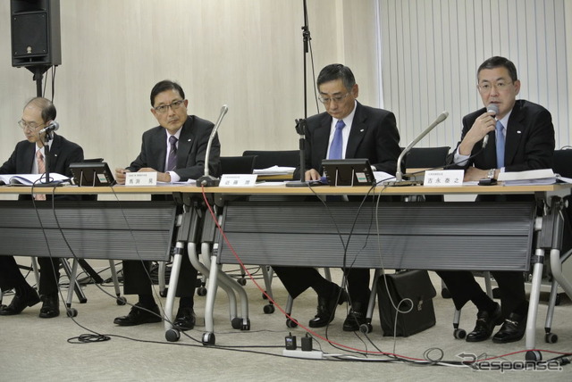 富士重工業決算会見