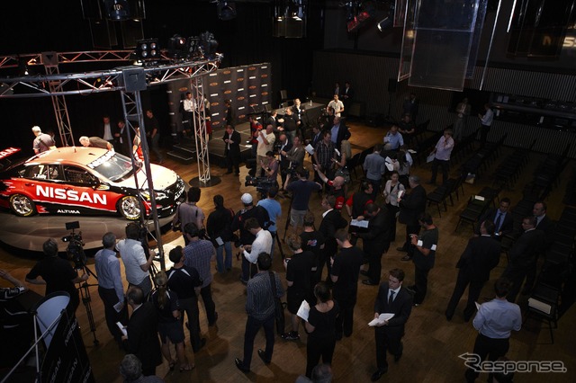 日産アルティマ V8スーパーカー