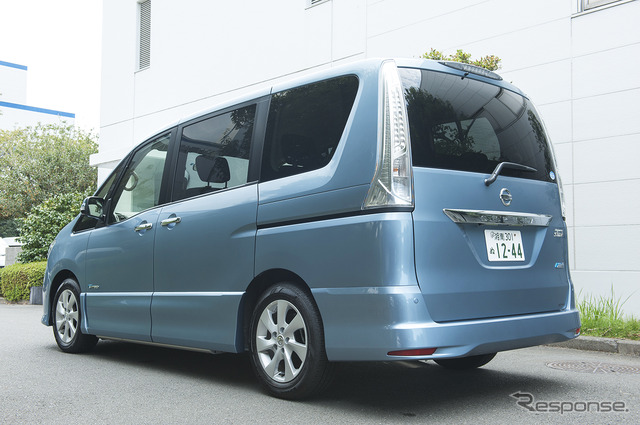 日産 セレナ アンシャンテ セカンドスライドアップシート S-HYBRID