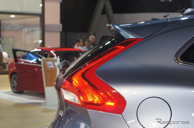 ボルボ V40(サンパウロモーターショー12)