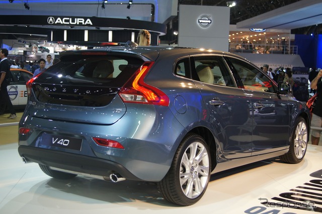 ボルボ V40(サンパウロモーターショー12)