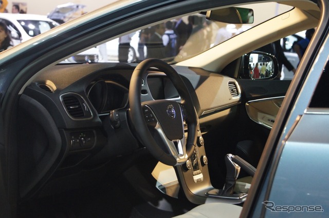 ボルボ V40(サンパウロモーターショー12)