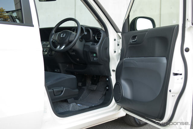 ホンダ N-ONE Standard Model
