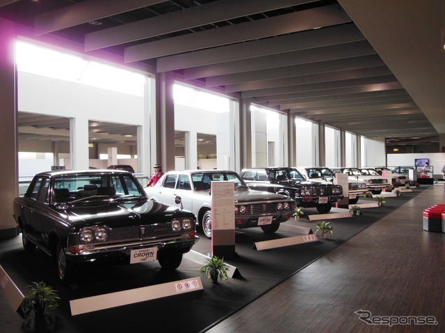 トヨタ自動車75周年特別企画展のようす