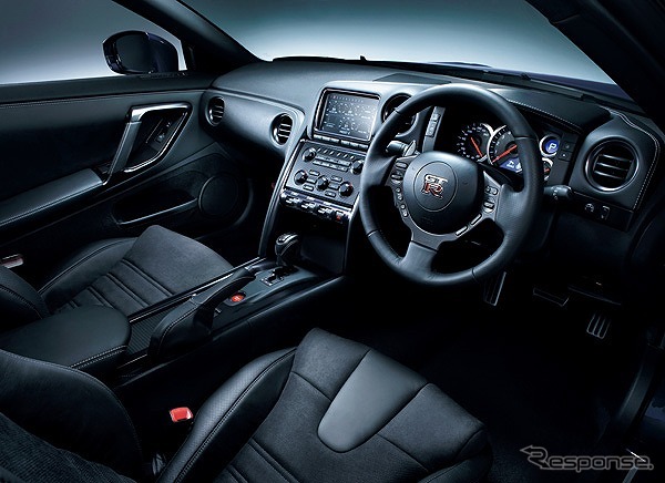 NISSAN GT-R・2013年モデル