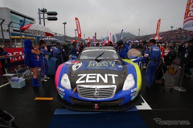 【SUPER GT 最終戦】SC430の立川/平手組が今季2勝目［写真蔵］