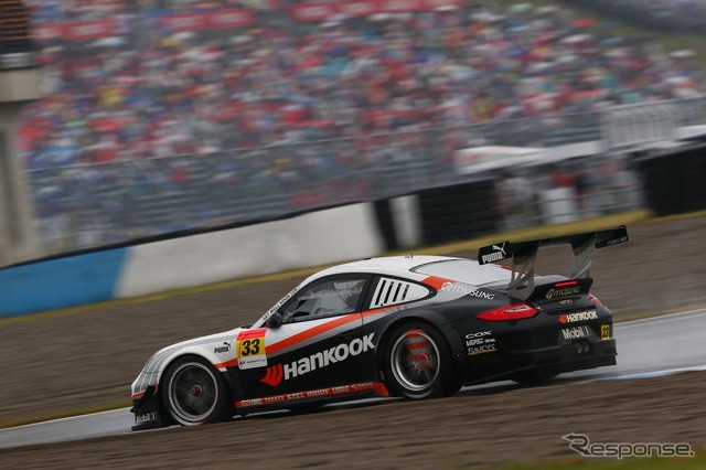 【SUPER GT 最終戦】GT300は峰尾/横溝組のポルシェが逆転でタイトル制す［写真蔵］