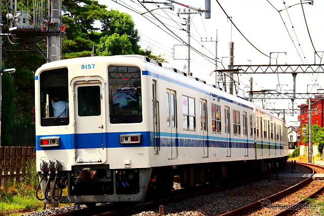 東武野田線8000系