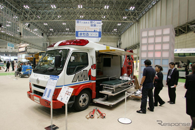 【新聞ウォッチ】東京モーターショー、モリタ消救車など「体験ゾーン」大人気