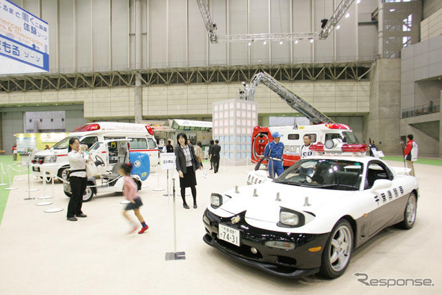 東京モーターショー04をご案内しましょう