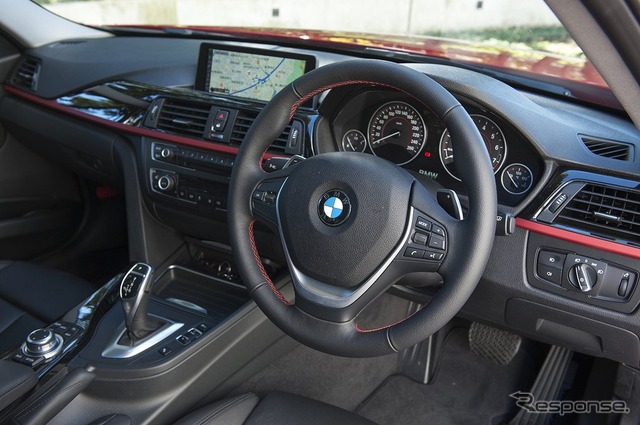 BMW 320i xDrive
