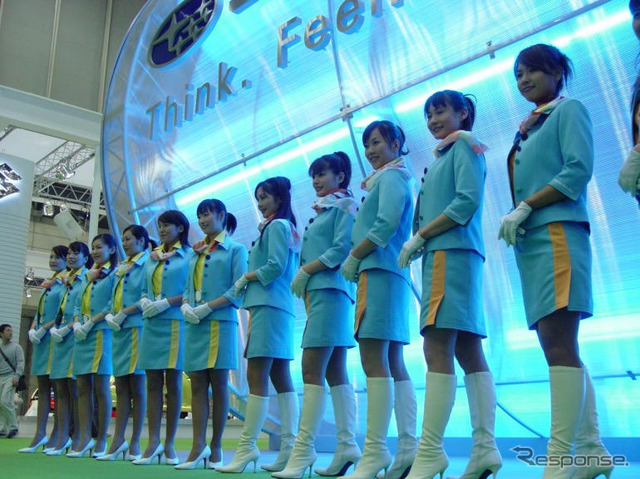 【東京モーターショー04】スバルのラストステージはさわやかに
