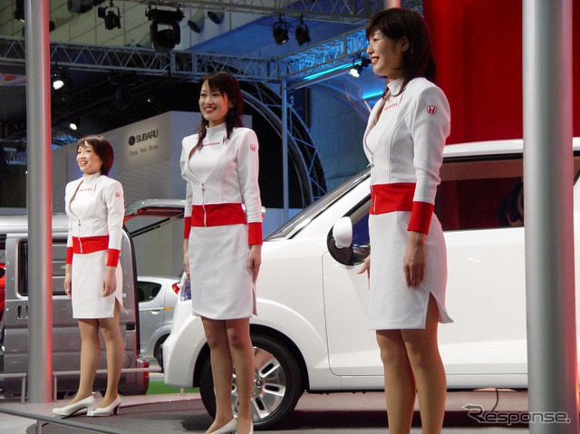 【東京モーターショー04】さよなら商用車ショー…各ブースの様子