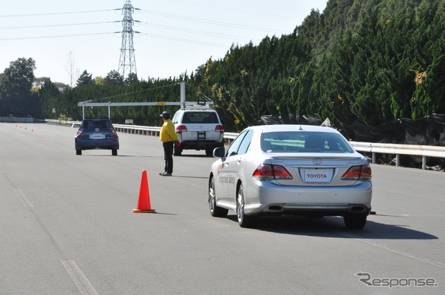 トヨタ自動車 安全技術説明会のようす