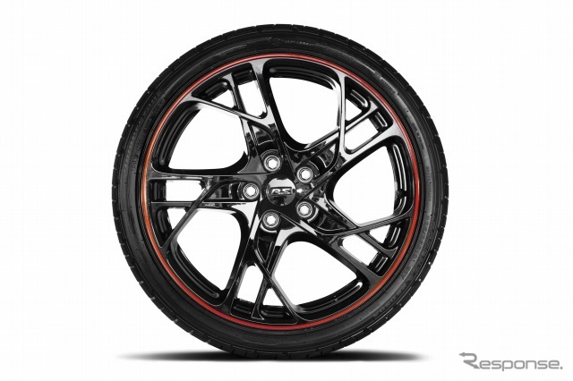 ルノー・メガーヌ R.S. レッドブル・レーシング RB7