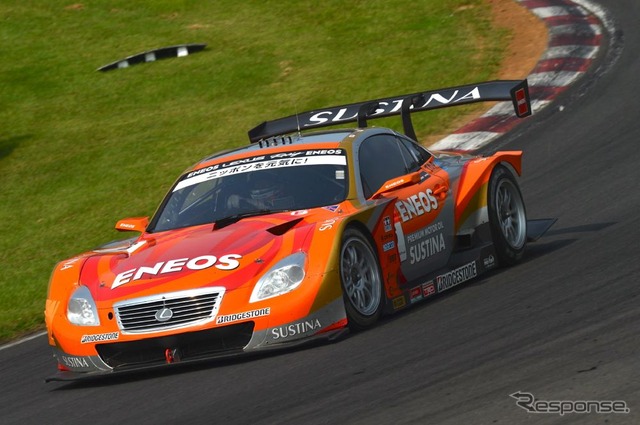 GT500クラス、大嶋和也選手がドライブする『ENEOS SUSTINA SC430』（参考画像）