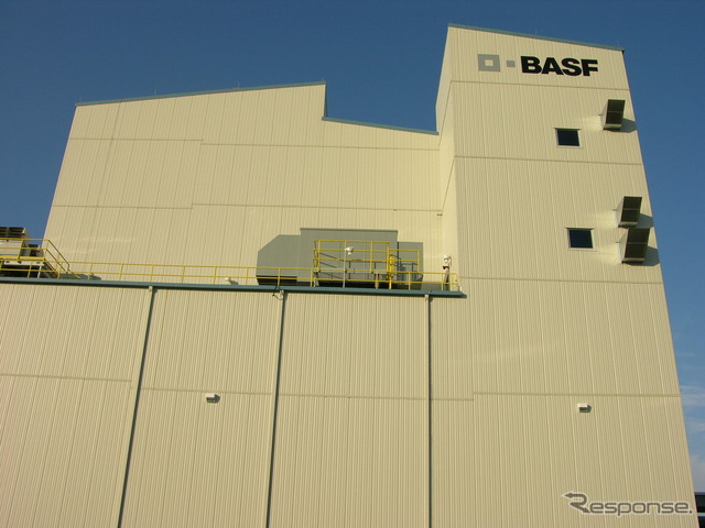米国オハイオ州イリリアに竣工したBASFの車載リチウムイオン電池正極材製造プラント